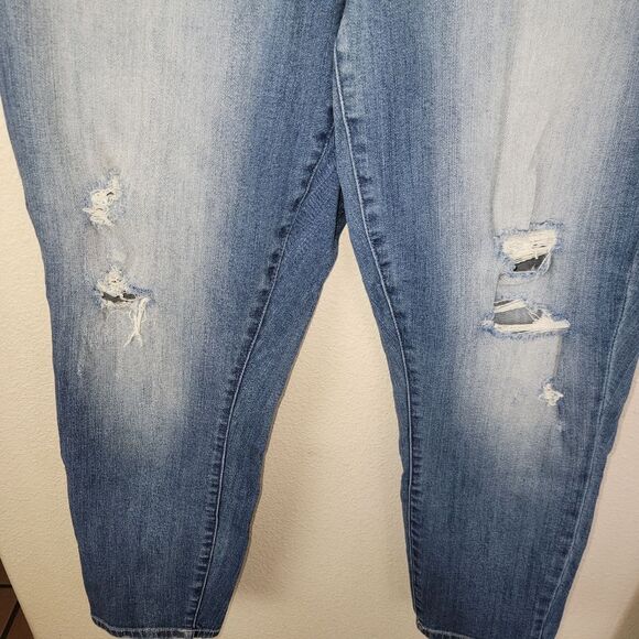 Torrid Ripped High Rise Ankle Denim Jeans Size 12 12R - Picture 4 of 5